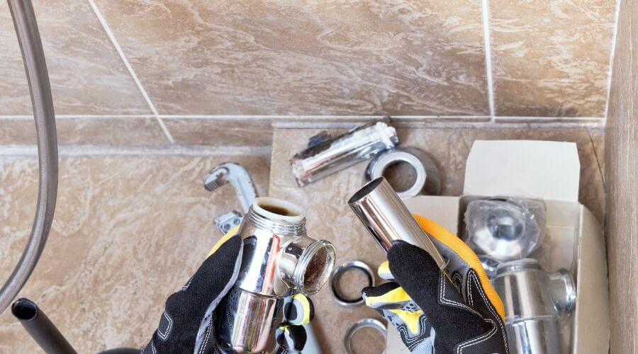 Professional gutter cleaning in Franktown, VA